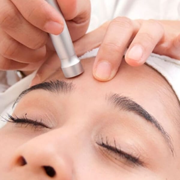 Peeling Químico e Mecânico